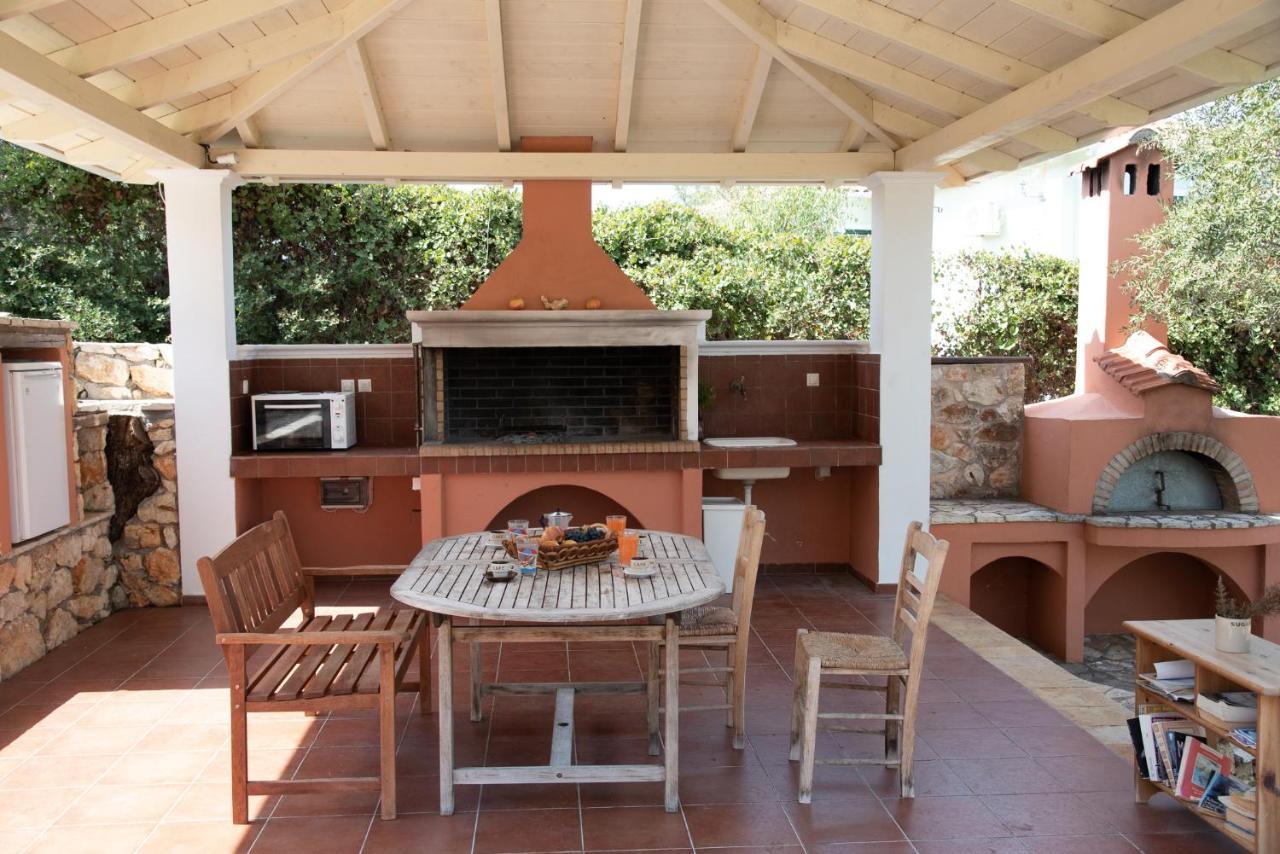 Villa Erato Tsoukaladhes Luaran gambar